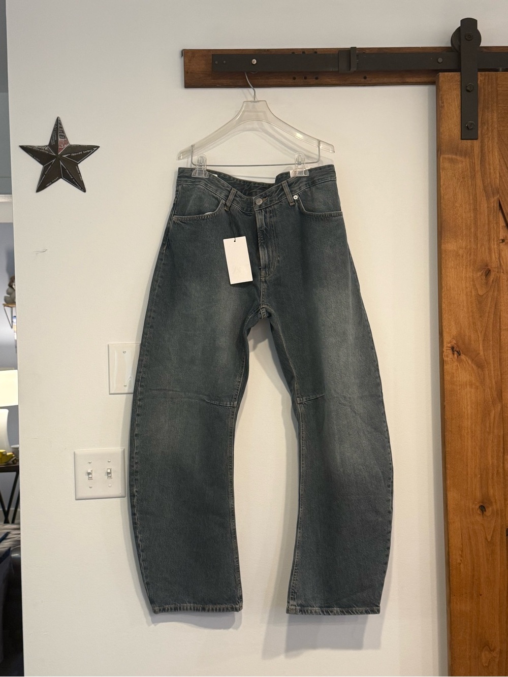 Zara Barrel Jeans Women’s size 18